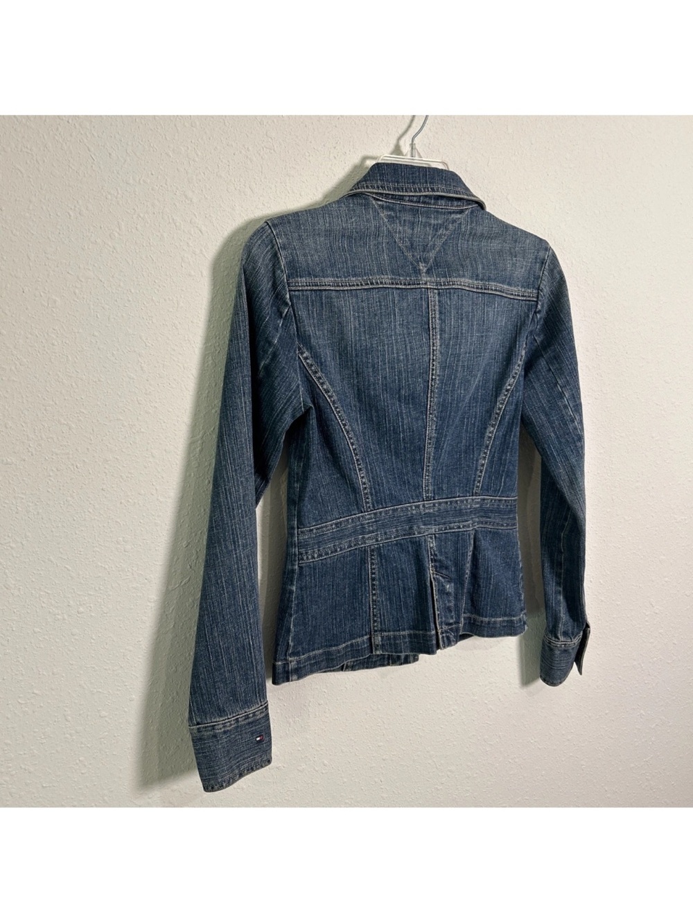 Tommy Hilfiger Women's XS Jacket Blue Denim Fitted Buttons Pockets Logo Stitched - Picture 11 of 13